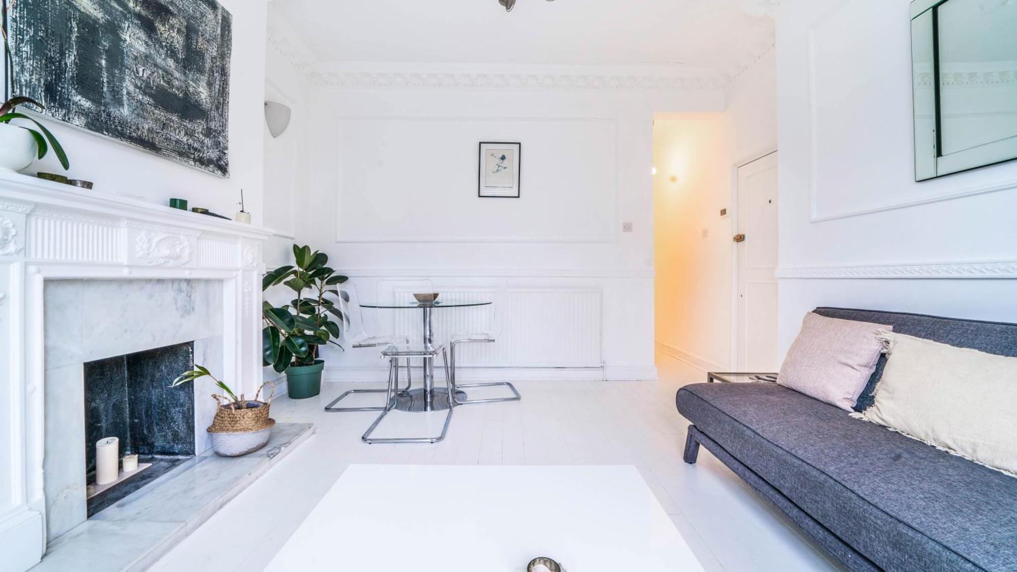 Spacious 2-bed Ground Floor Flat With Private Garden Appartamento Londra